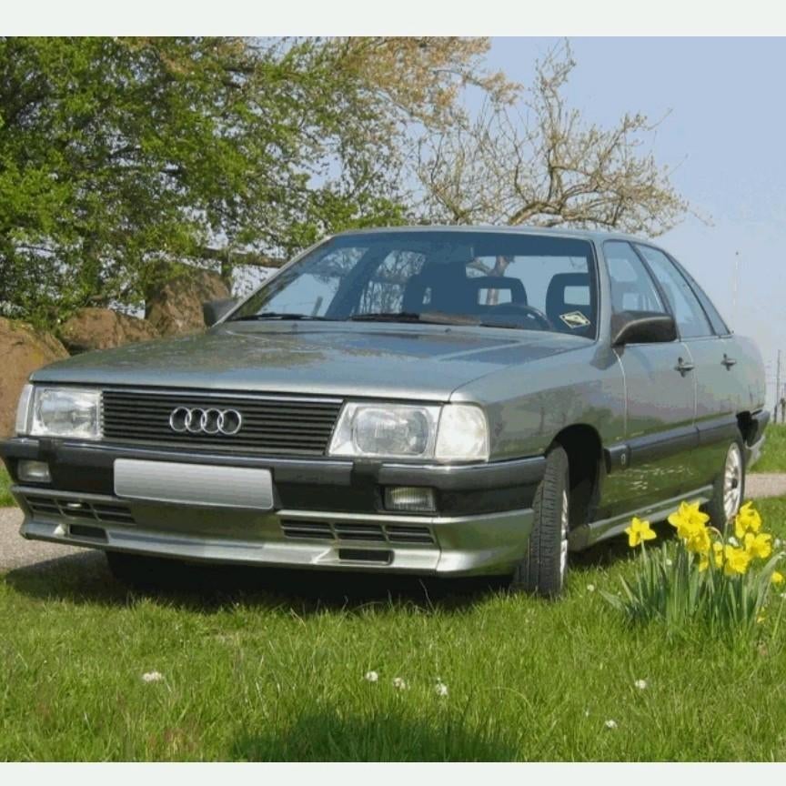 Audi 100 c3 bumper spoiler pakket gezocht, Auto-onderdelen, Carrosserie en Plaatwerk, Ophalen of Verzenden, Achter, Audi, Bumper