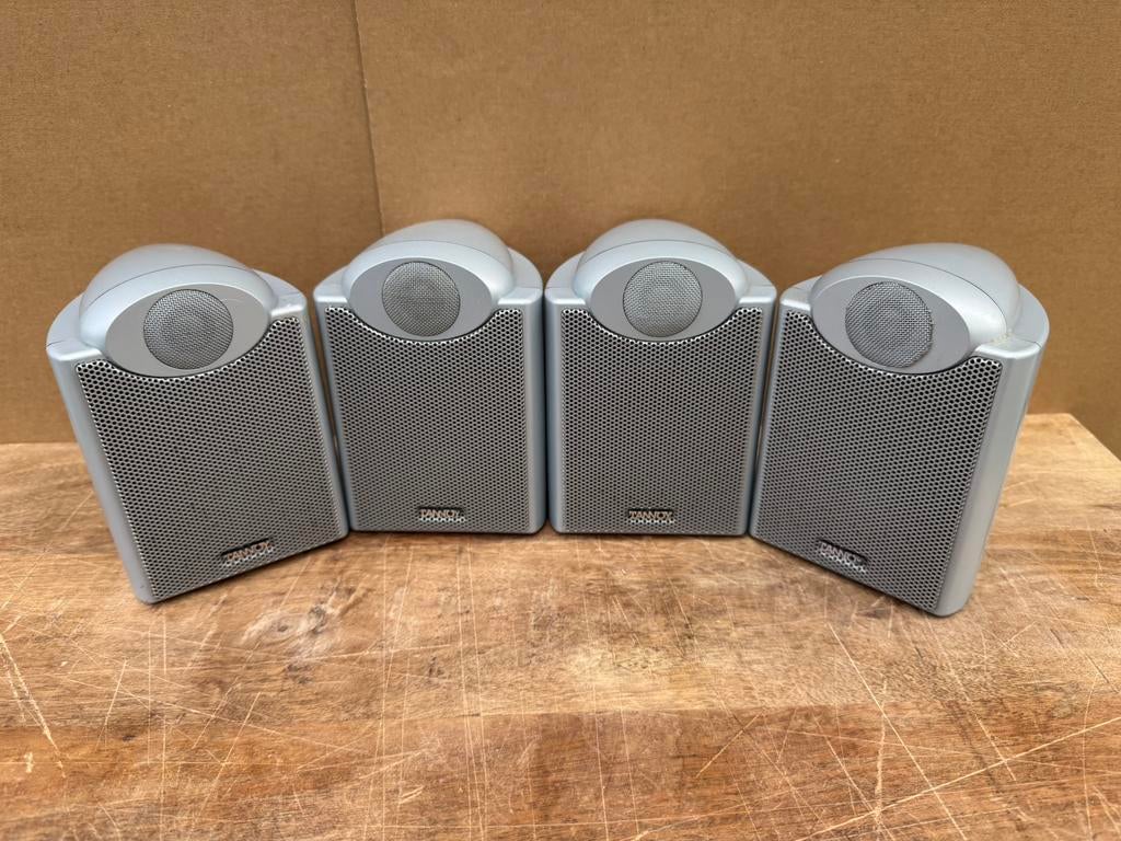 Tannoy cubes, tannoy fx, Ophalen of Verzenden, 120 watt of meer, Front, Rear of Stereo speakers, Overige merken