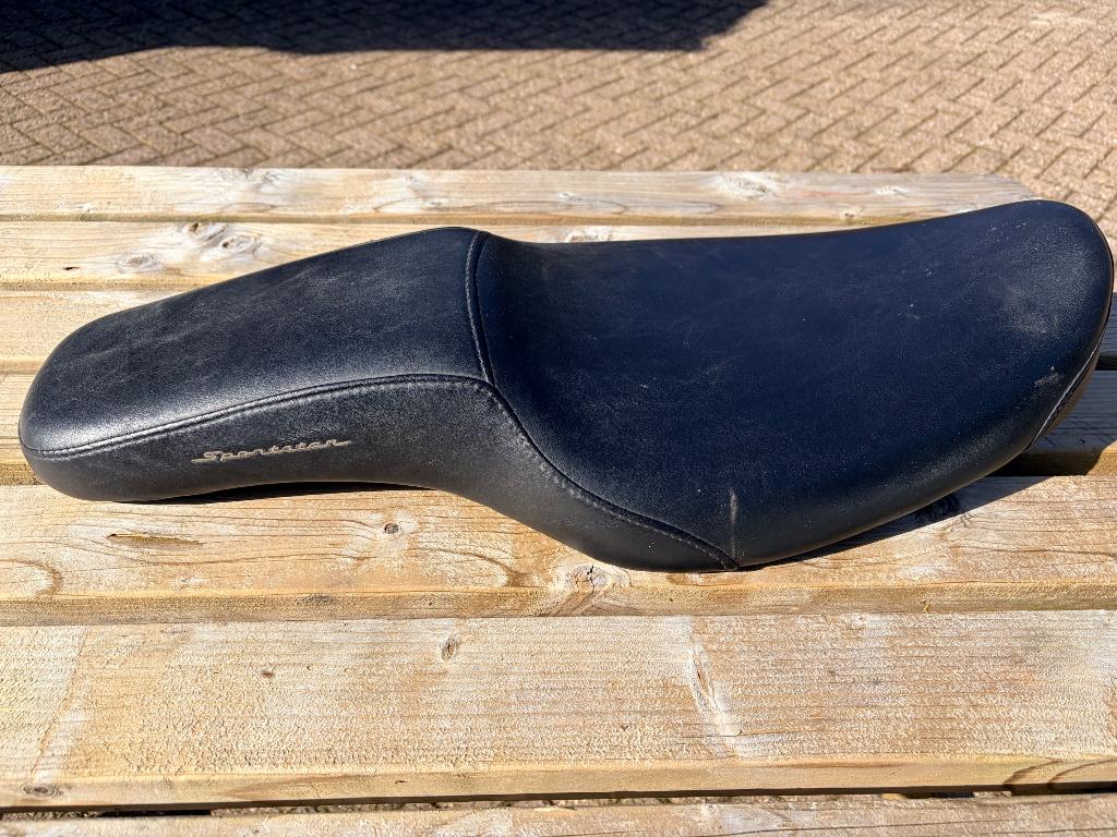 Zadel Sportster, Motoren, Onderdelen | Harley-Davidson, Ophalen of Verzenden, Gebruikt