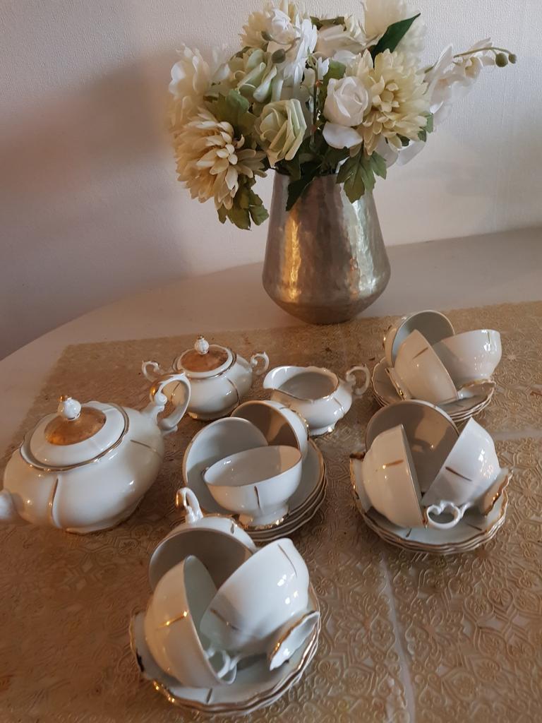 Bavaria porseleinen servies, Ophalen