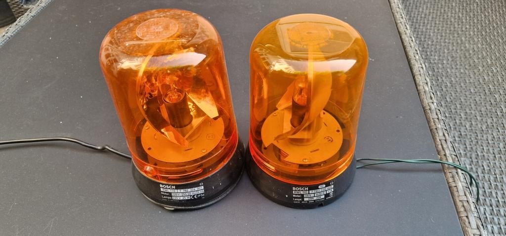 3 Bosch RKLE110 zwaailichten 230V - Gebruikt, Ophalen of Verzenden