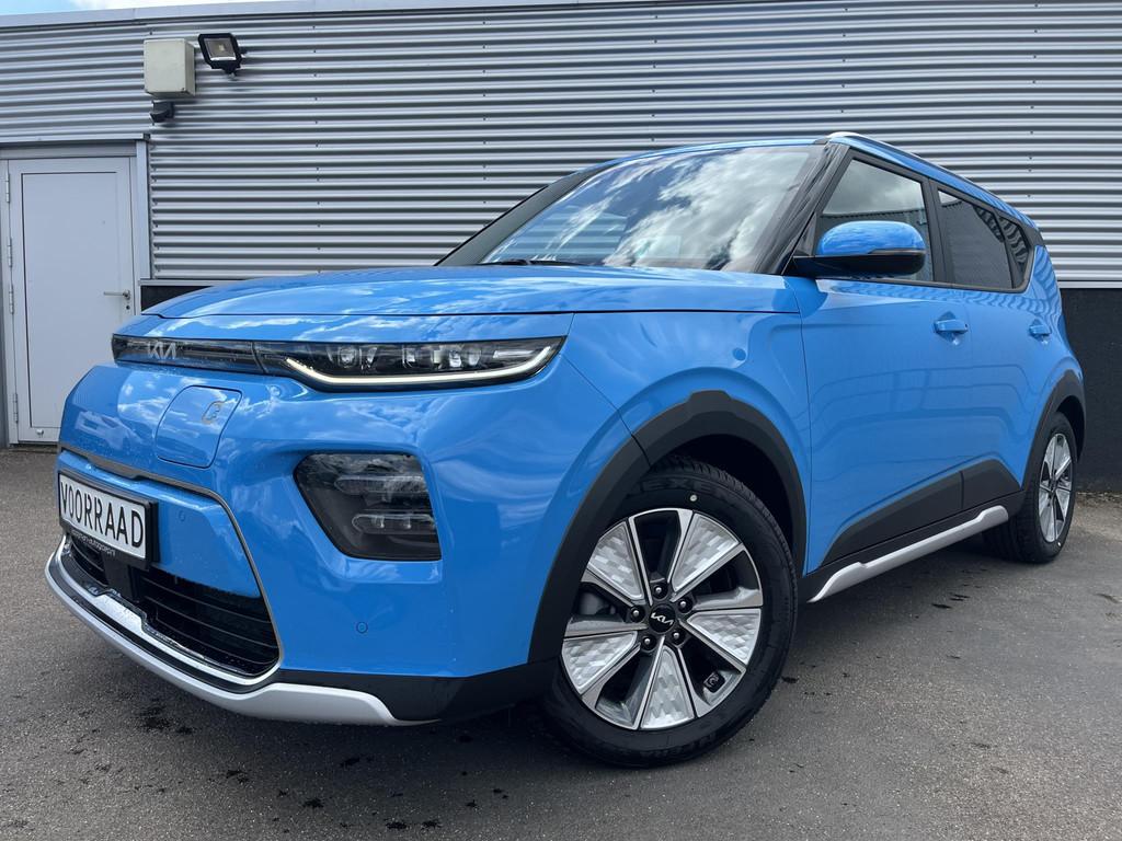Kia e-Soul ExecutiveLine 64 kWh Nieuw uit voorraad leverbaar, 51 min, 1657 kg, Leder, Nieuw
