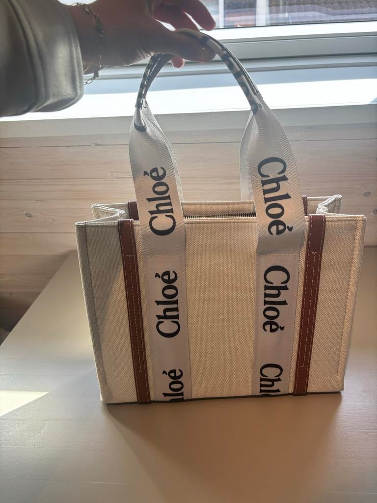 Chloé Woody Tote Bag, Ophalen of Verzenden, Zo goed als nieuw, Beige, Shopper