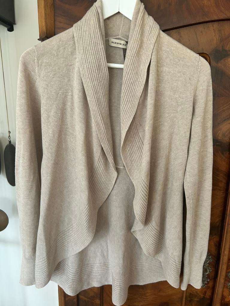 Vest maat  36 repeat, Kleding | Dames, Truien en Vesten, Ophalen of Verzenden, Zo goed als nieuw, Maat 36 (S), Beige