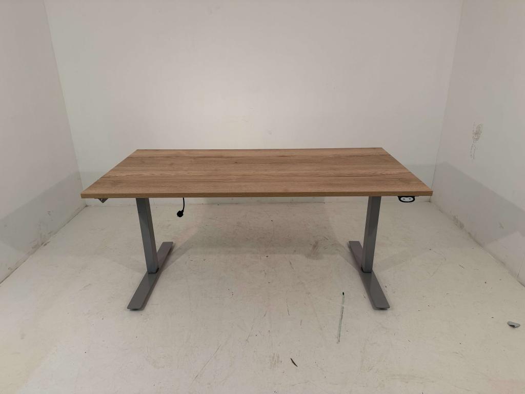 Zit/sta bureau gebruikt onderstel, nieuw blad 160x80 €295,-, Niet ingevuld, Niet ingevuld, Niet ingevuld