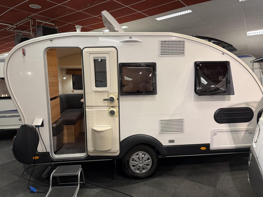 ADRIA ACTION 391 PD VASTBED ZITGROEP HOGE KOELKAST(TOPSTAAT), Caravans en Kamperen, Overige typen, Bedrijf, 750 - 1000 kg, Adria