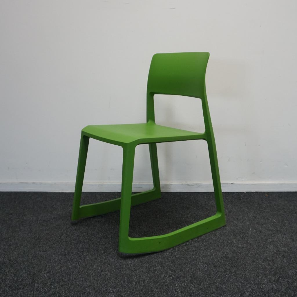 Vitra Tip Ton Chair Design Stoelen | Schommelstoelen | Groen