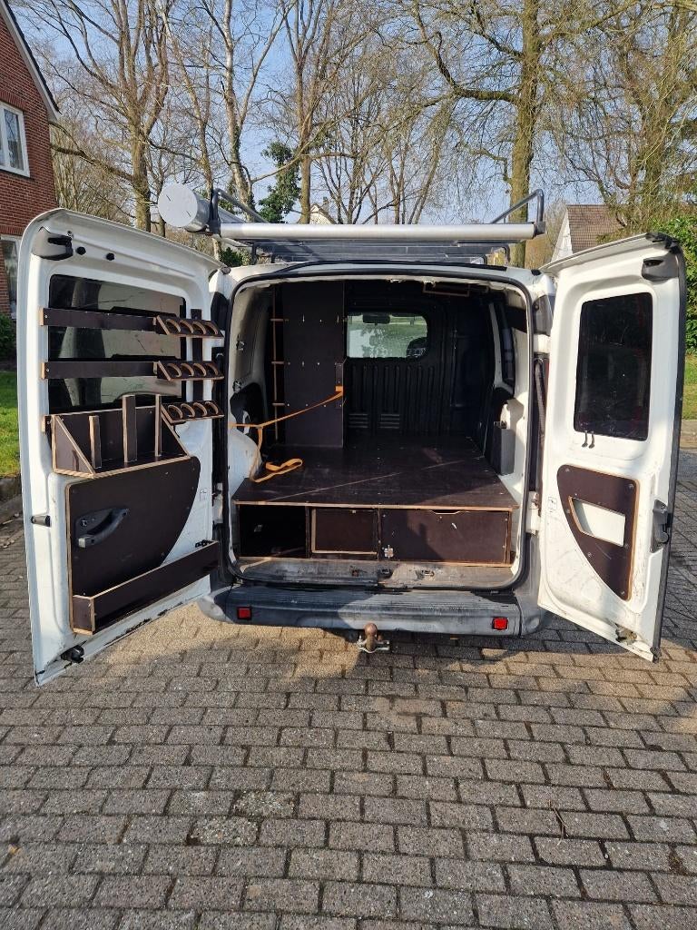 Fiat Doblo 1.3 JTD 2009 - Ingerichte werkbus met imperiaal, Voorwielaandrijving, 74 pk, Zwart, 4 cilinders