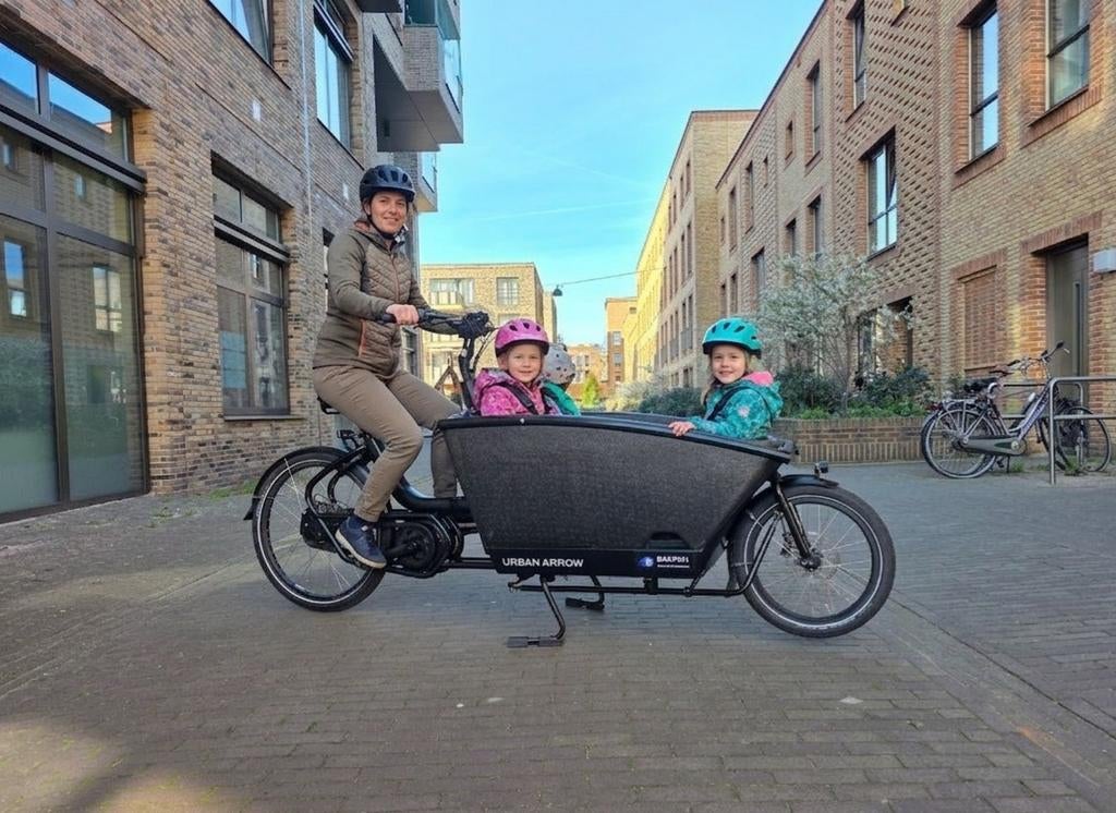 Urban Arrow Performance Line Bakfiets Ideaal voor 2 kinderen, Fietsen en Brommers, Fietsen | Bakfietsen, Zo goed als nieuw, 4 kinderen of meer