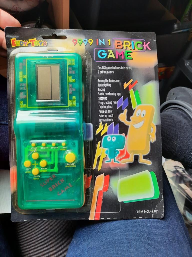 Eddy Toys 9999 in 1 Brick Game LCD Handheld Klassiek, Verzenden, Nieuw, Overige modellen, Met games