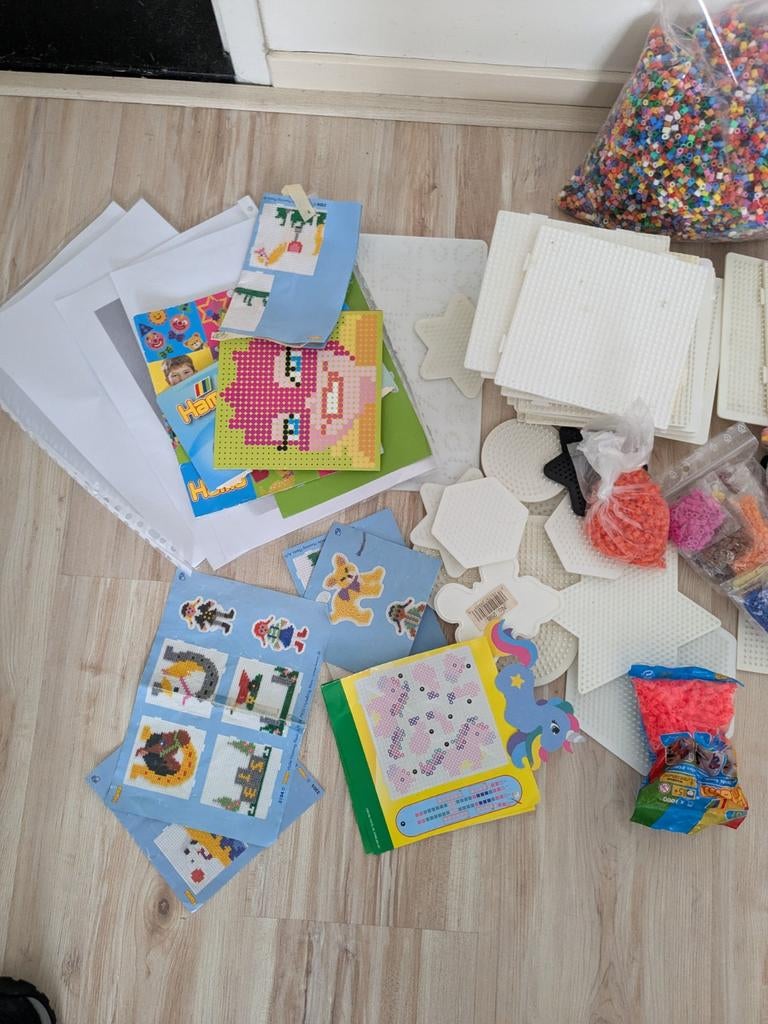 Strijkkralen, Ophalen