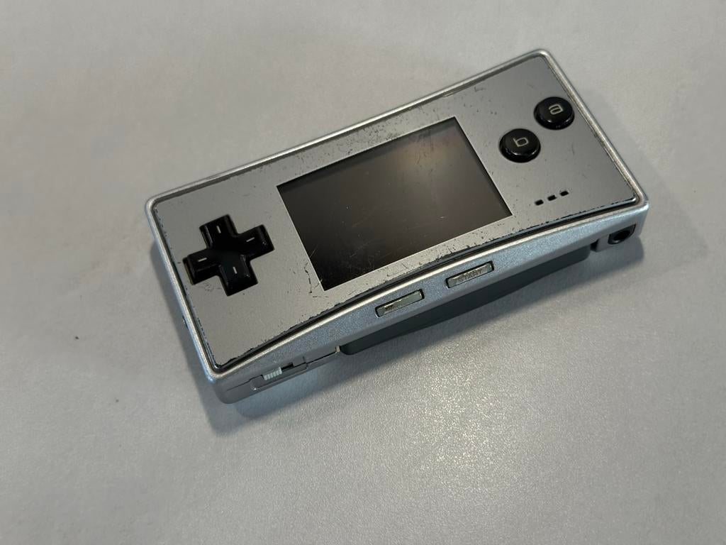 Game Boy Micro Zilver, Spelcomputers en Games, Spelcomputers | Nintendo Game Boy, Gebruikt, Game Boy Micro, Ophalen of Verzenden