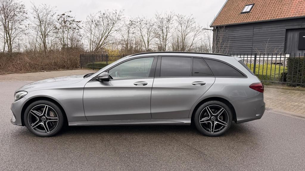 Mercedes-Benz C-klasse Estate 400 4-MATIC 43-AMG BURMESTER N, Auto's, Mercedes-Benz, 2996 cc, Leder, Vierwielaandrijving, 93 €/maand