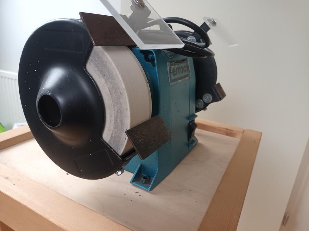 Creusen slijpmachine slijpsteen, Ophalen of Verzenden, Gebruikt, Minder dan 700 watt, Werkbankslijpmachine