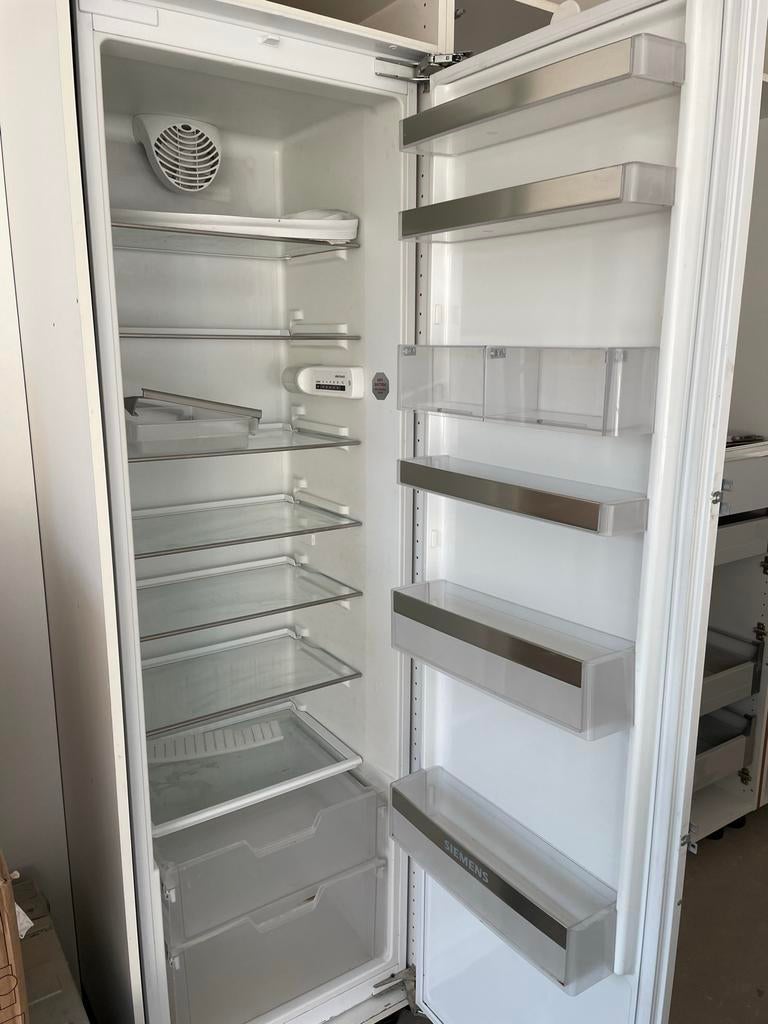 Siemens Koelkast - Ruim en Betrouwbaar, Ophalen, 200 liter of meer, 60 cm of meer, 160 cm of meer