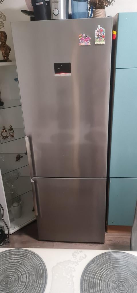 Bosch KGN49AIBT – Koel-vriescombinatie – 203 cm Hoog – 440 L, 200 liter of meer, Ophalen, Met aparte vriezer, 160 cm of meer