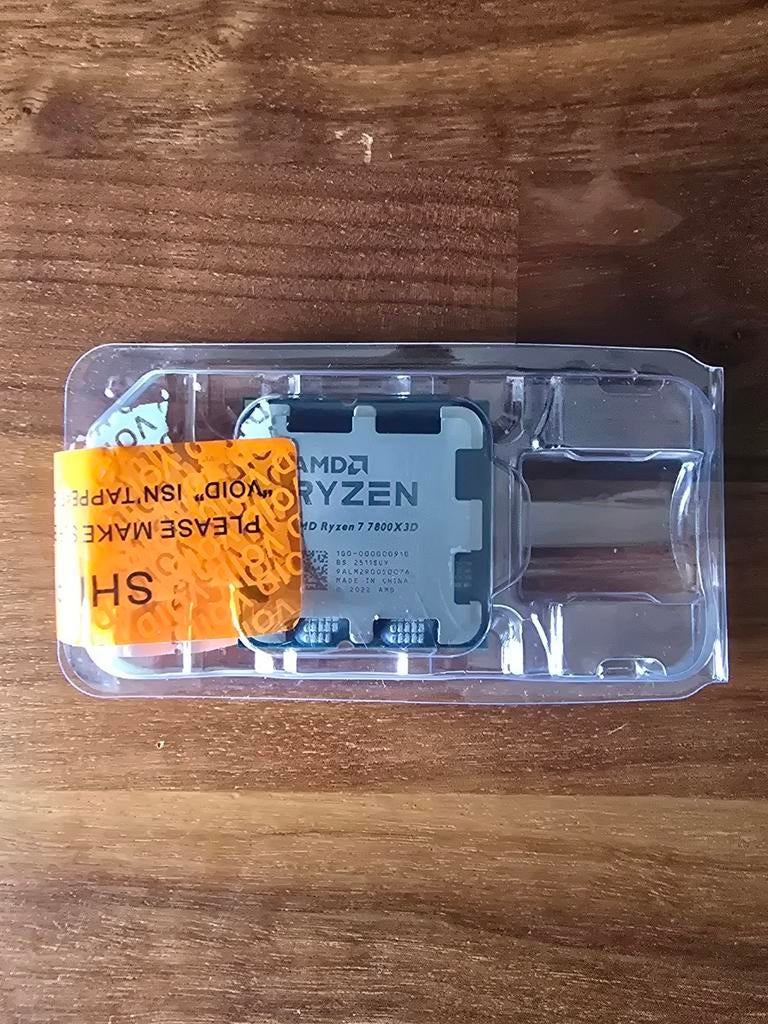 AMD Ryzen 7 7800X3D CPU Processor - Nieuwstaat, Computers en Software, Processors, 8-core, AM5, Ophalen of Verzenden, Zo goed als nieuw