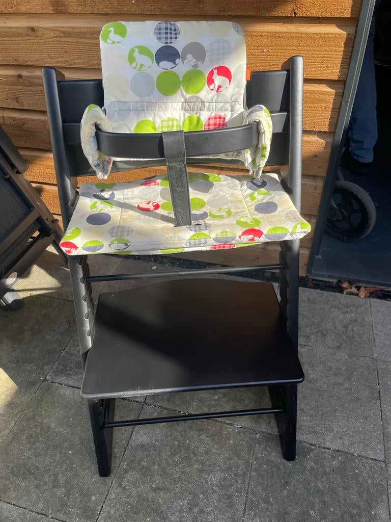 Stokke Tripp Trapp met accessoires, Kinderen en Baby's, Kinderstoelen, Ophalen of Verzenden, Gebruikt, Meegroeistoel, Gordel(s)