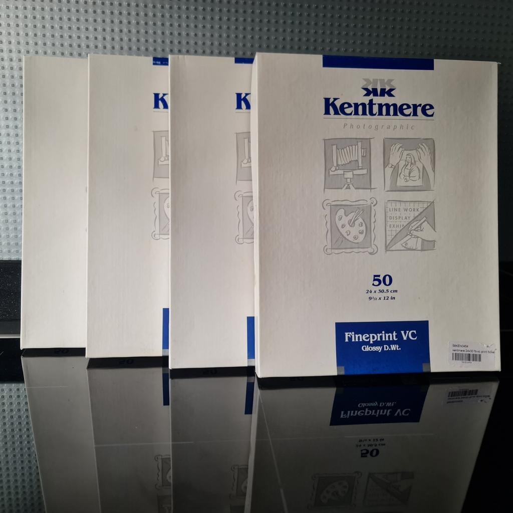Kentmere FINEPRINT VC zw bariet fotopapier 24x30,5cm, Audio, Tv en Foto, Fotografie | Fotopapier, Ophalen of Verzenden