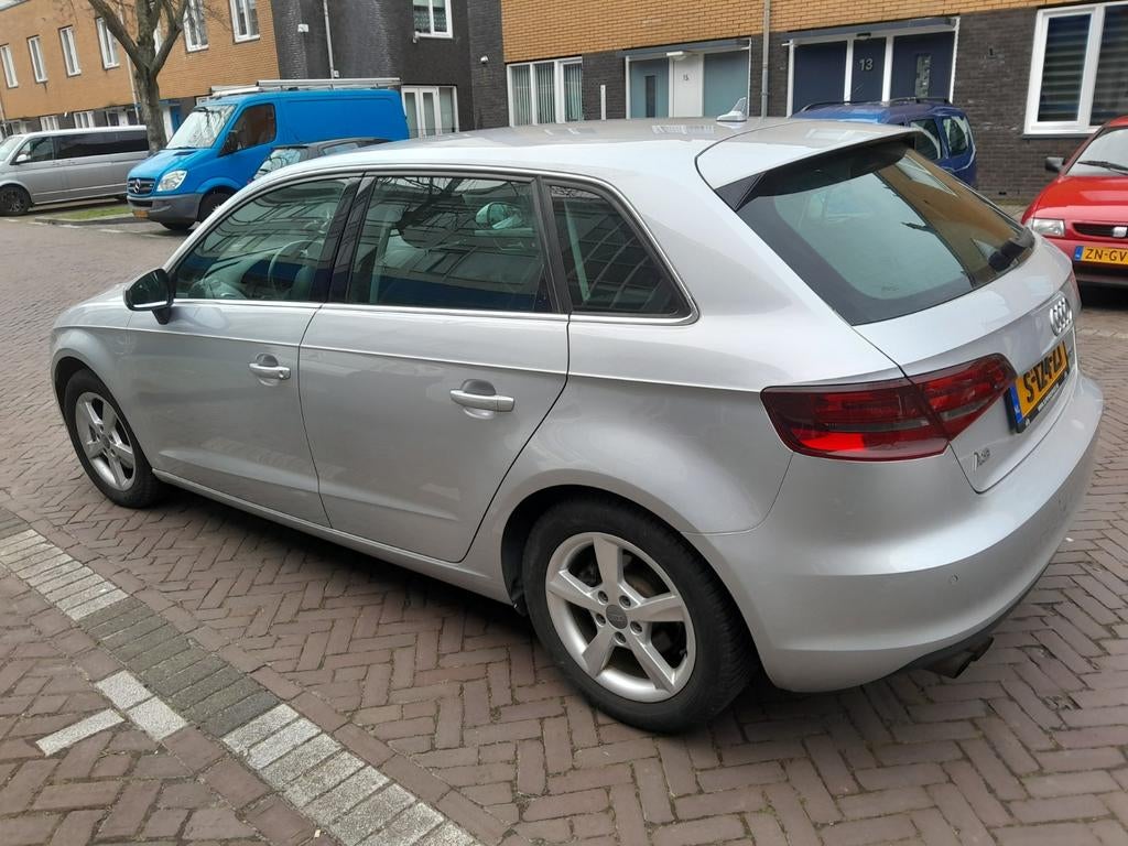 Een mooie en goed onderhouden Audi A3 1.4 TFSI, Auto's, Audi, Voorwielaandrijving, Euro 5, Stof, Navigatiesysteem