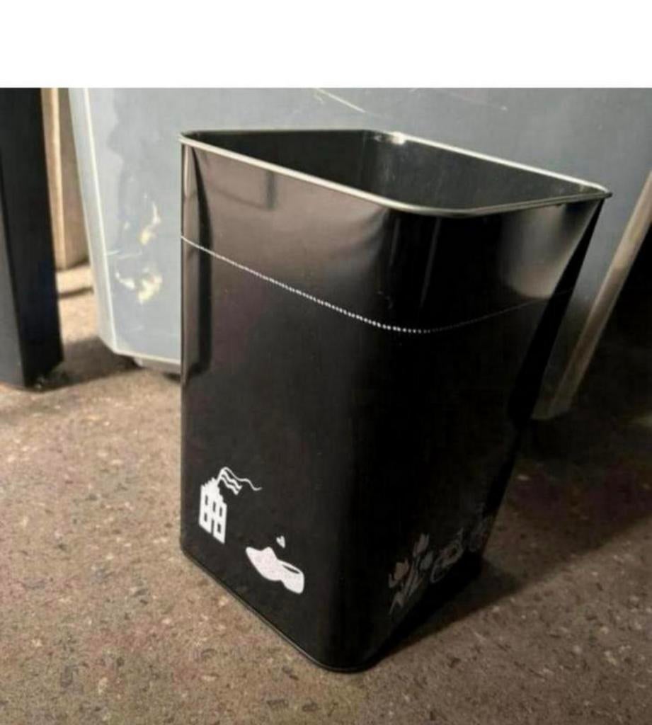 Dutch floral black cookies & more tin geen deksel, Verzamelen, Blikken, Ophalen of Verzenden, Zo goed als nieuw, Overige