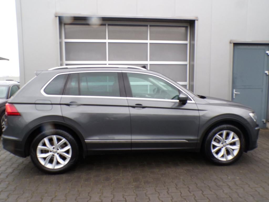 Volkswagen Tiguan 1.4 TSI ACT Comfortline Business|Pano|ACC, Auto's, Volkswagen, Voorwielaandrijving, Euro 6, 4 cilinders, 150 pk