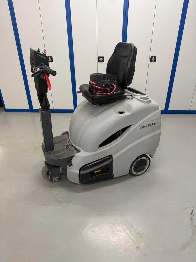 Veegmachine opzit elektrisch gansow, Tuin en Terras, Veegmachines, Zo goed als nieuw, Ophalen of Verzenden