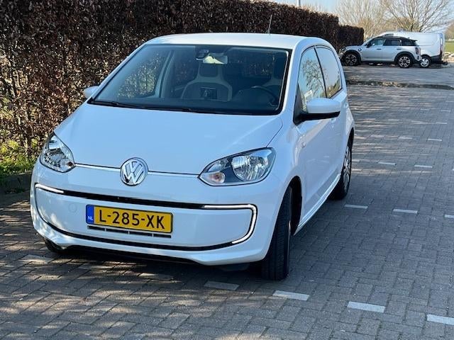Volkswagen e-Up! 100% elektrisch. SOH 93,1%, 37 €/maand, Up!, Leder en Stof, Wit