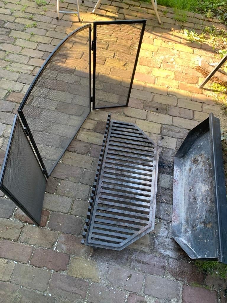 Open haard: haardrooster + aslade en haardscherm, Ophalen, Gebruikt, Inbouwhaard, Houthaard