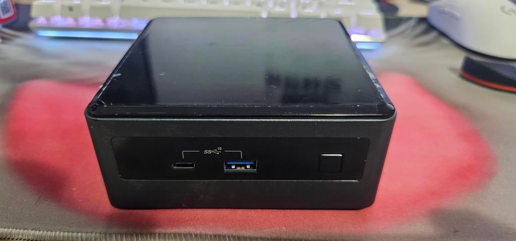 Intel NUC mini PC, Intel NUC, Ophalen of Verzenden, Zo goed als nieuw, Intel Core i5