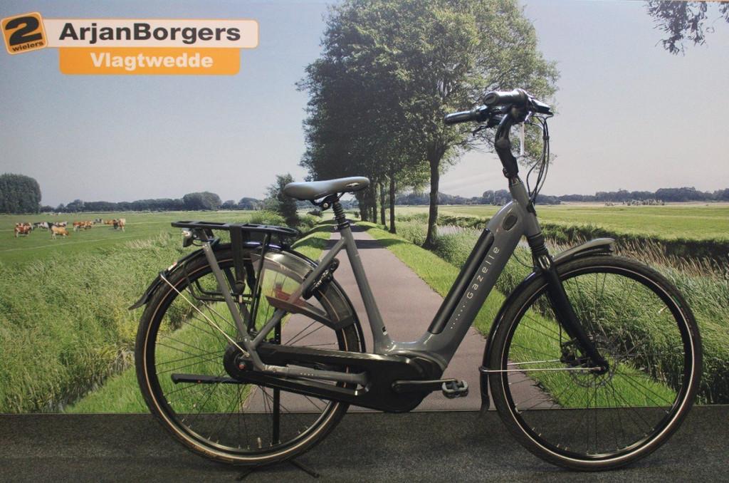 GAZELLE Grenoble C8 HMB Dames Cloud Grey Glans 53cm 2023, Gebruikt, -, - 0
-, NL, 51 tot 55 cm