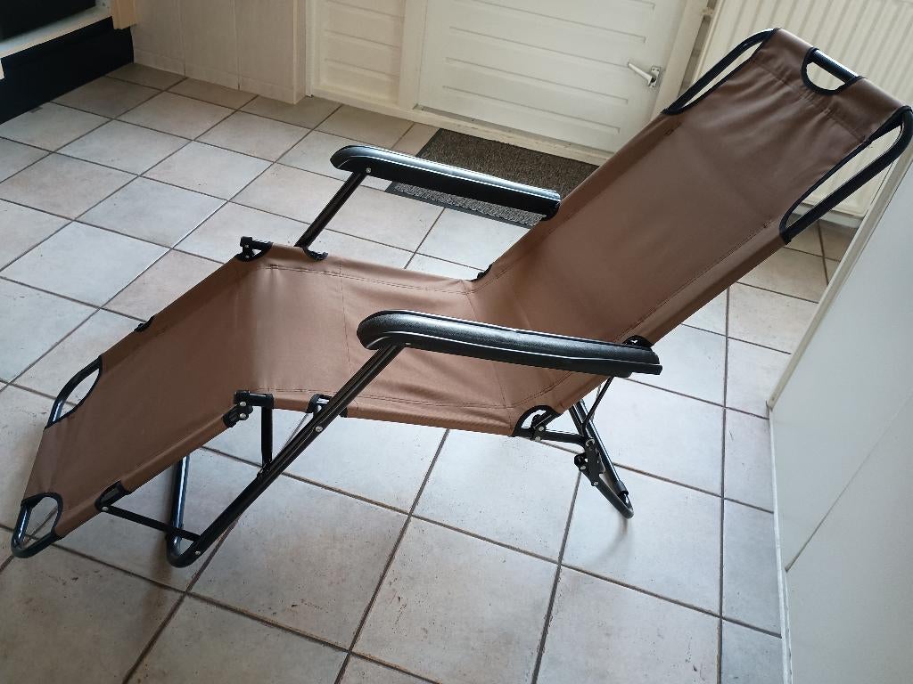 2x zgan tuistoelen /ligbedden, Ophalen, Zo goed als nieuw, Aluminium, Verstelbaar