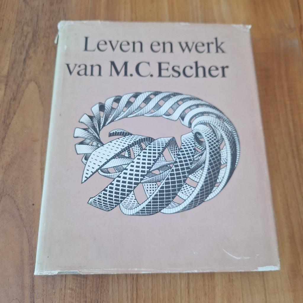 Boek MC Escher eerste druk., Ophalen of Verzenden, Overige onderwerpen