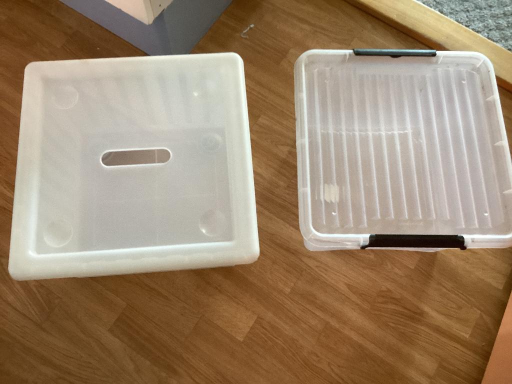 Opbergboxen 32 liter., Ophalen, Zo goed als nieuw