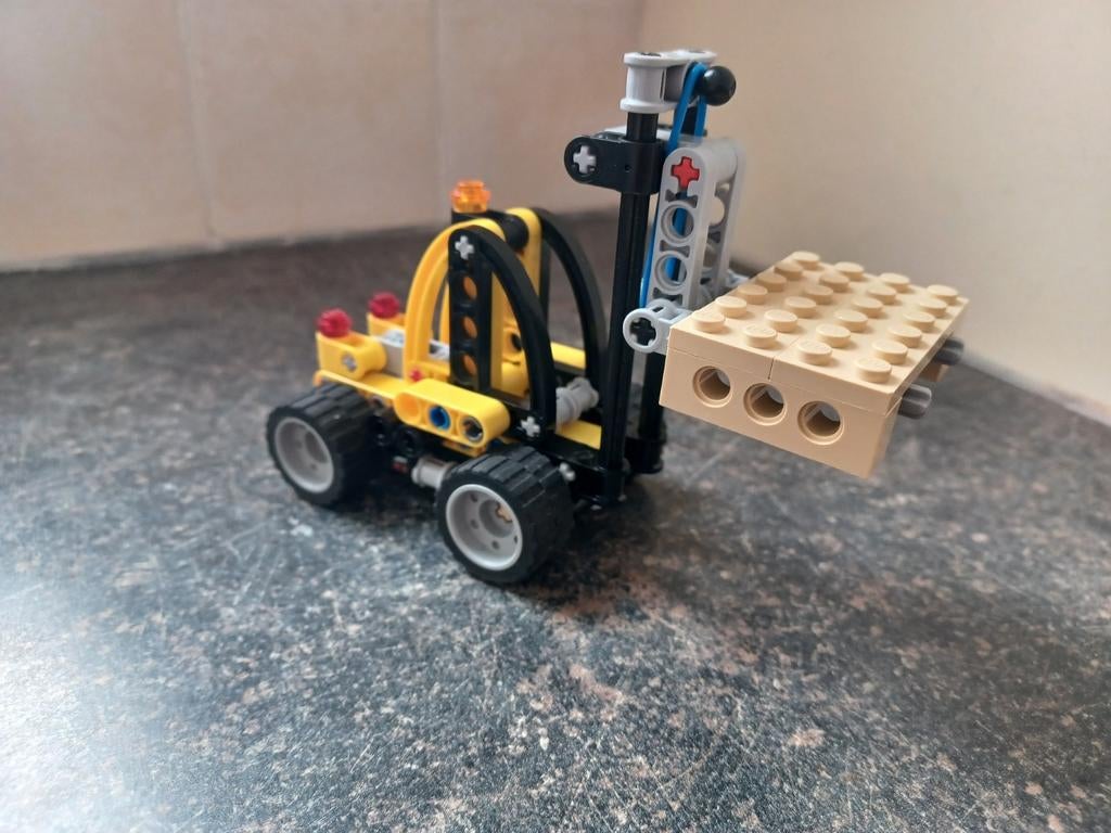 Lego technic 8290-1 mini vorkheftruck 2in1, Lego, Compleet, Ophalen of Verzenden, Zo goed als nieuw