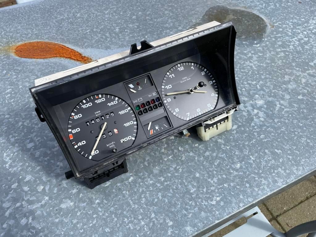 Teller met klok golf2, Ophalen, Volkswagen