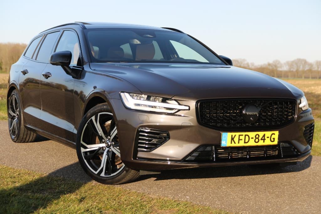 Volvo V60 T8 AWD Recharge Ultimate Long Range,Alle Opties, Automaat, USB, Euro 6, 4 cilinders