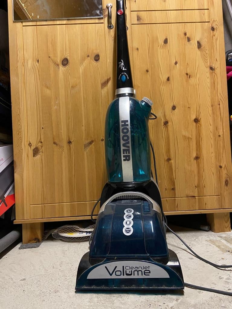 Hoover CleanJet Volume tapijtreiniger, Gebruikt, Ophalen of Verzenden, 1600 tot 2000 watt, Waterstofzuiger