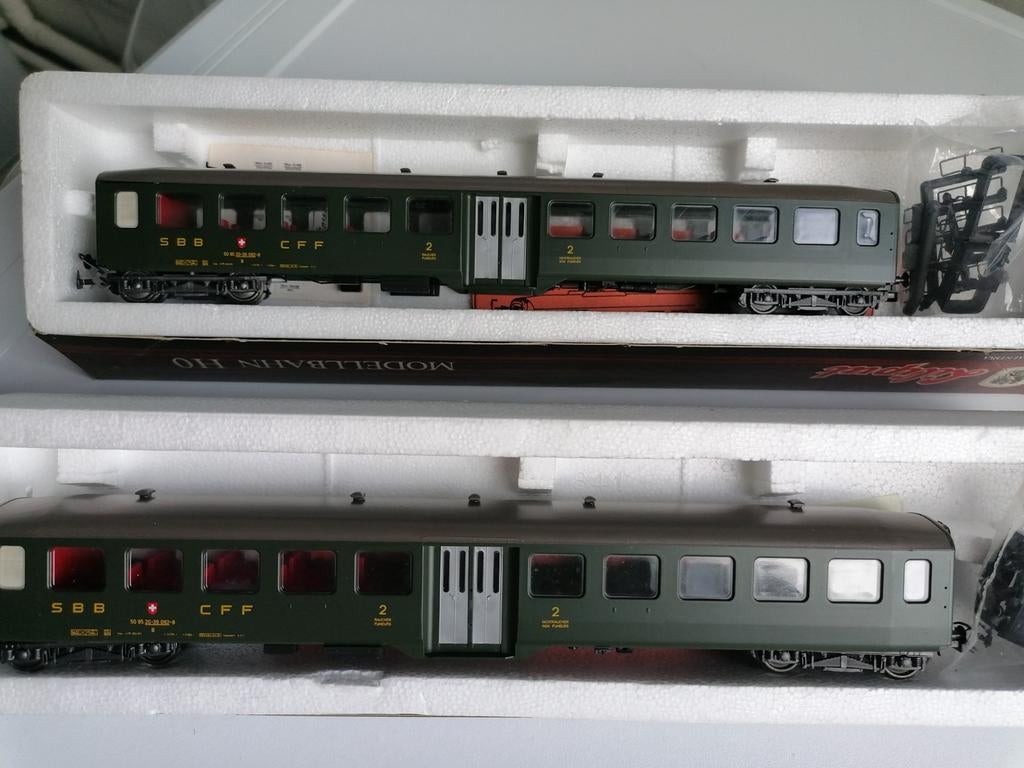 Liliput H0. 1:87. SBB FFS leichtstahl middenstapsrijtuigen., Gelijkstroom, Wagon, Ophalen of Verzenden, Zo goed als nieuw