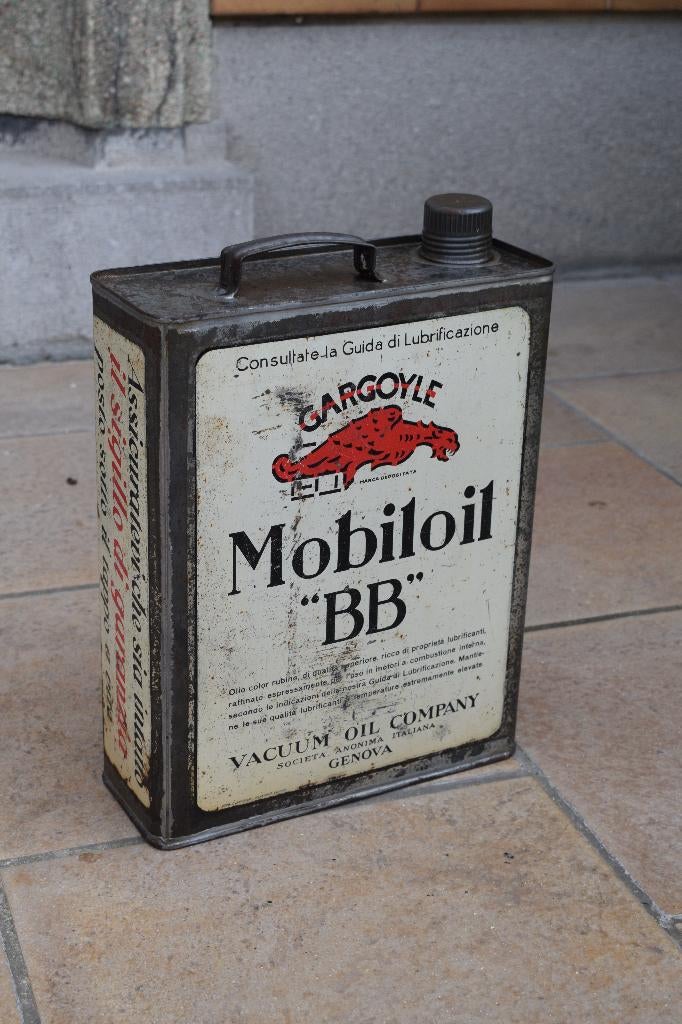 Zeldzame grote Italiaanse olie blik mobiloil 1920 1930 5 lit, Ophalen of Verzenden, Gebruikt, Reclamebord