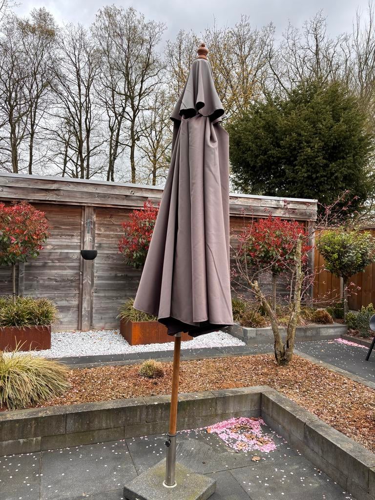 Parasol 3 meter met voet, Tuin en Terras, Parasols, Ophalen, 2 tot 3 meter, Stokparasol, Verstelbaar
