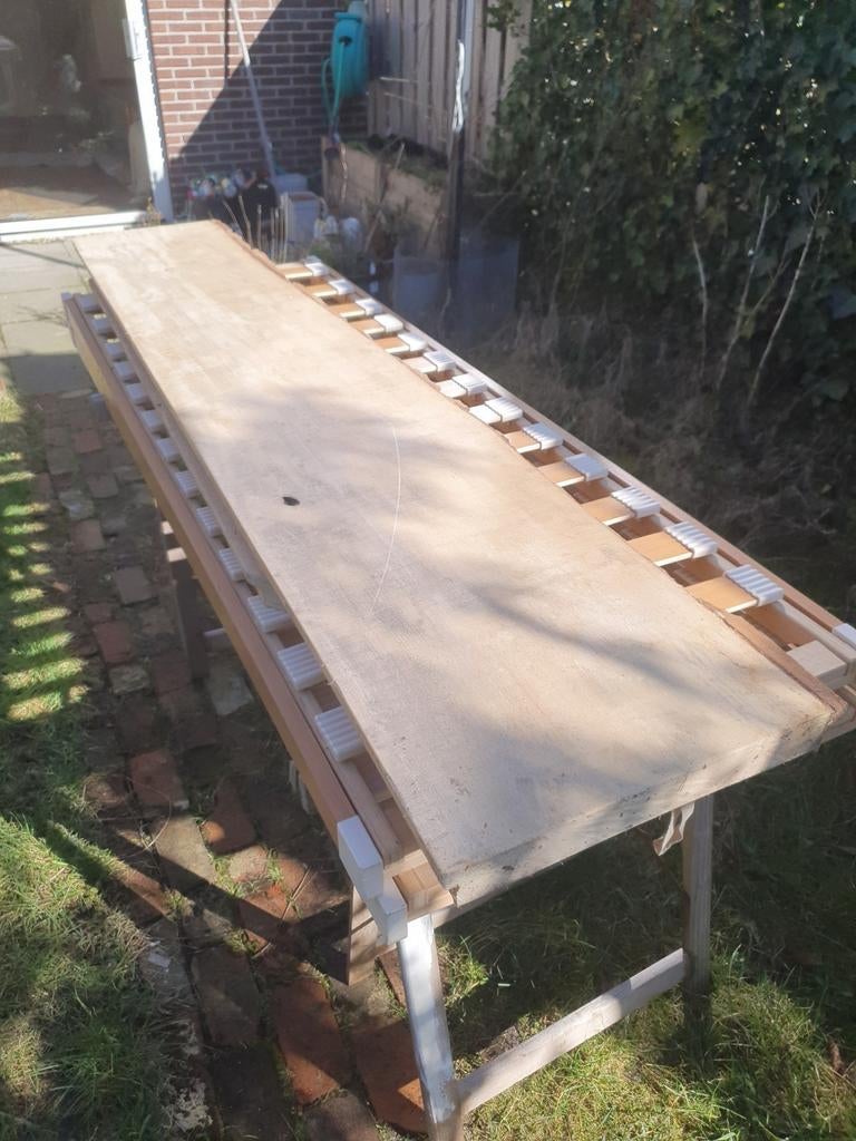 2 Eiken planken met schors 210 cm, Doe-het-zelf en Verbouw, Hout en Planken, Ophalen, 25 tot 50 mm, Eiken, Zo goed als nieuw