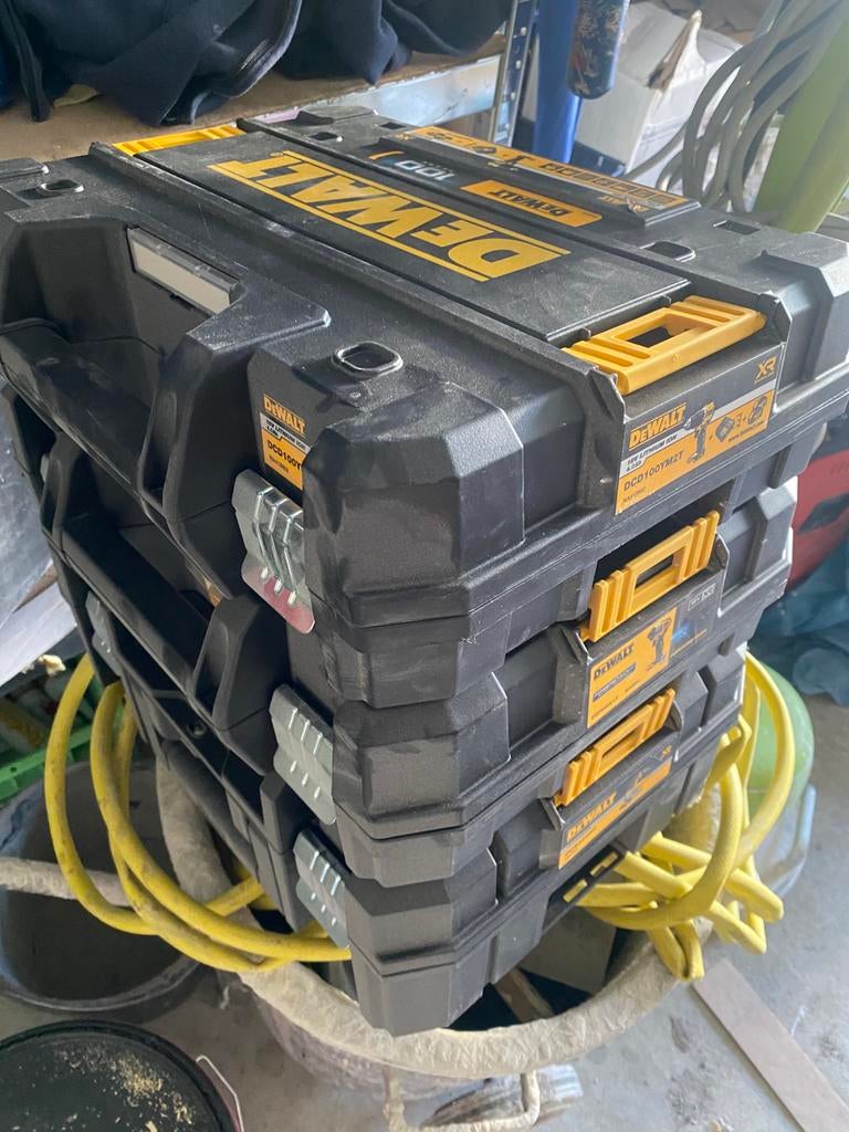 Dewalt tstak koffers, Doe-het-zelf en Verbouw, Gereedschapskisten, Ophalen, Zo goed als nieuw
