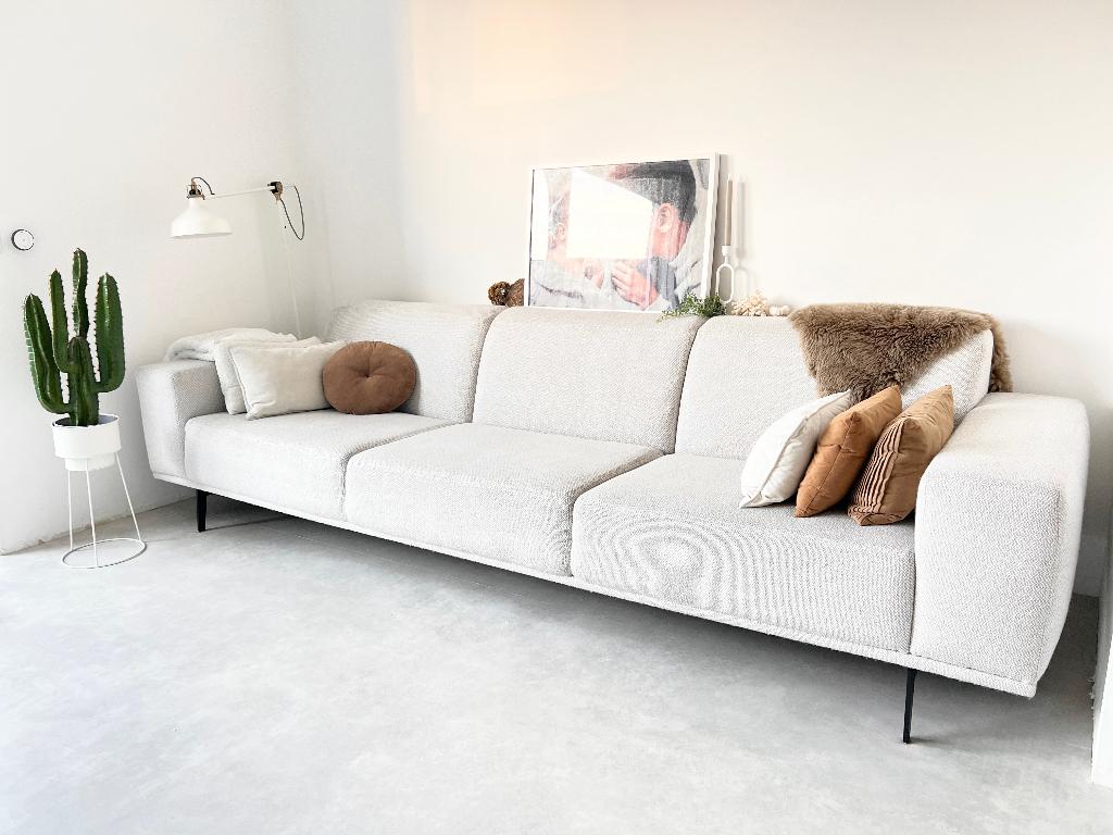 Cartel Nomad - Grote beige bank - zo goed als nieuw, Huis en Inrichting, Banken | Bankstellen, Zo goed als nieuw, Rechte bank