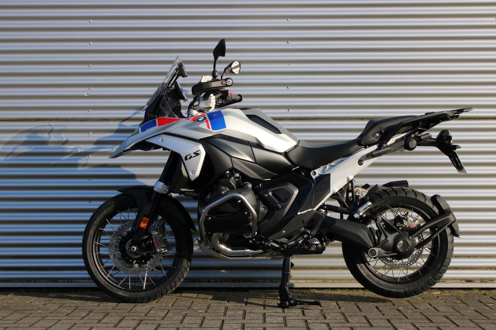 BMW R 1300 GS |Trophy uitvoering |Enduro pakket Pro |Full op, Motoren, Handvatverwarming, Spaansland 10
7543BG  ENSCHEDE, NL, Meer dan 35 kW