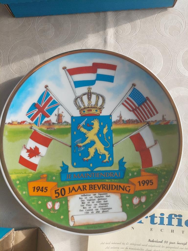 Te koop erg mooi bevrijdingsbordje met echtheid certificaat., Verzamelen, Militaria | Tweede Wereldoorlog, Ophalen of Verzenden