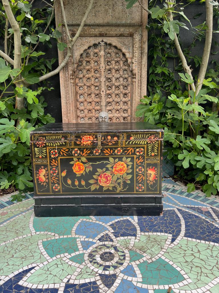 Chinese handbeschilderde oude vintage grote kist chinees, Huis en Inrichting, Woonaccessoires | Kisten, Verburgt Vintage, Gebruikt