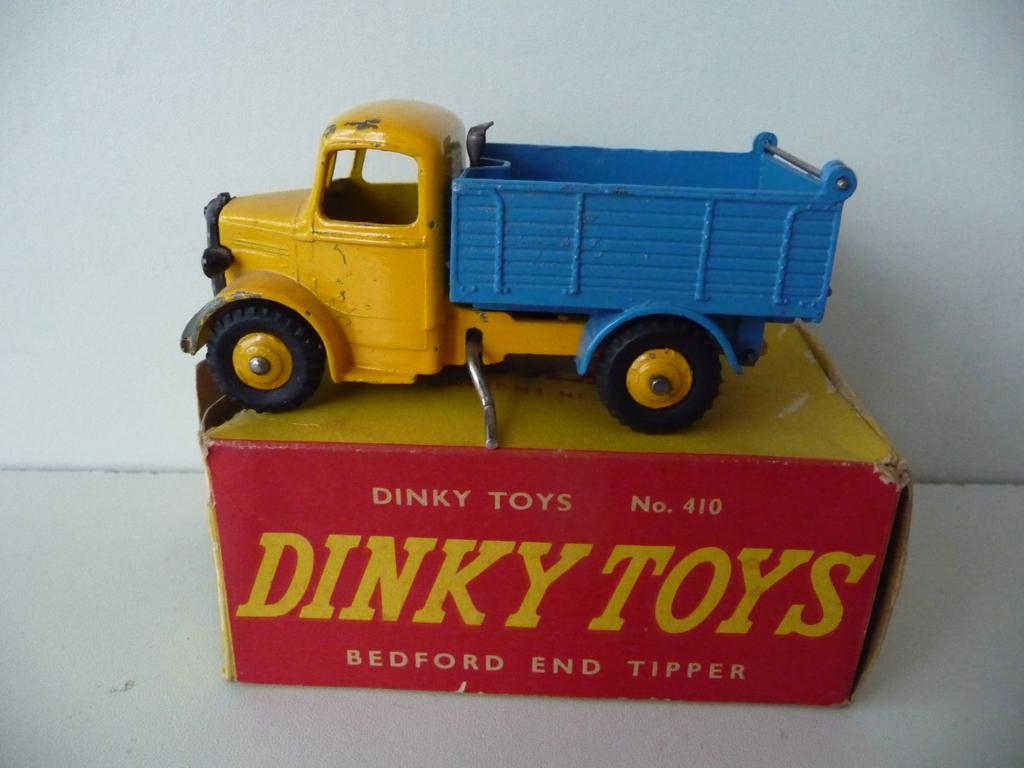 DINKY TOYS - BEDFORD AND TIPPER- nr.410, made in England, Hobby en Vrije tijd, Ophalen of Verzenden, Gebruikt, Bus of Vrachtwagen