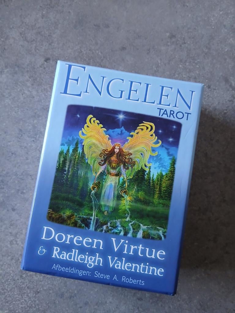 Doreen virtue engelen tarot zeldzaam, Verzamelen, Speelkaarten, Jokers en Kwartetten, Ophalen of Verzenden, Zo goed als nieuw