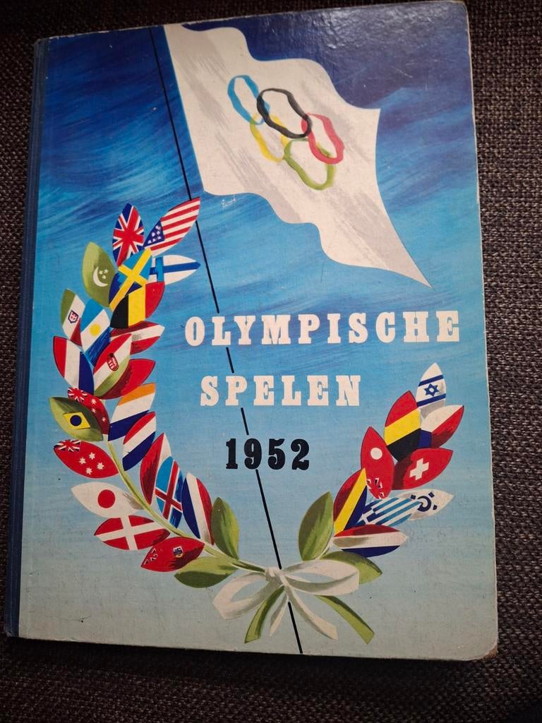Olympische Spelen 1952 plaatjesboek 72 bladz, Boeken, Ophalen of Verzenden, Gelezen